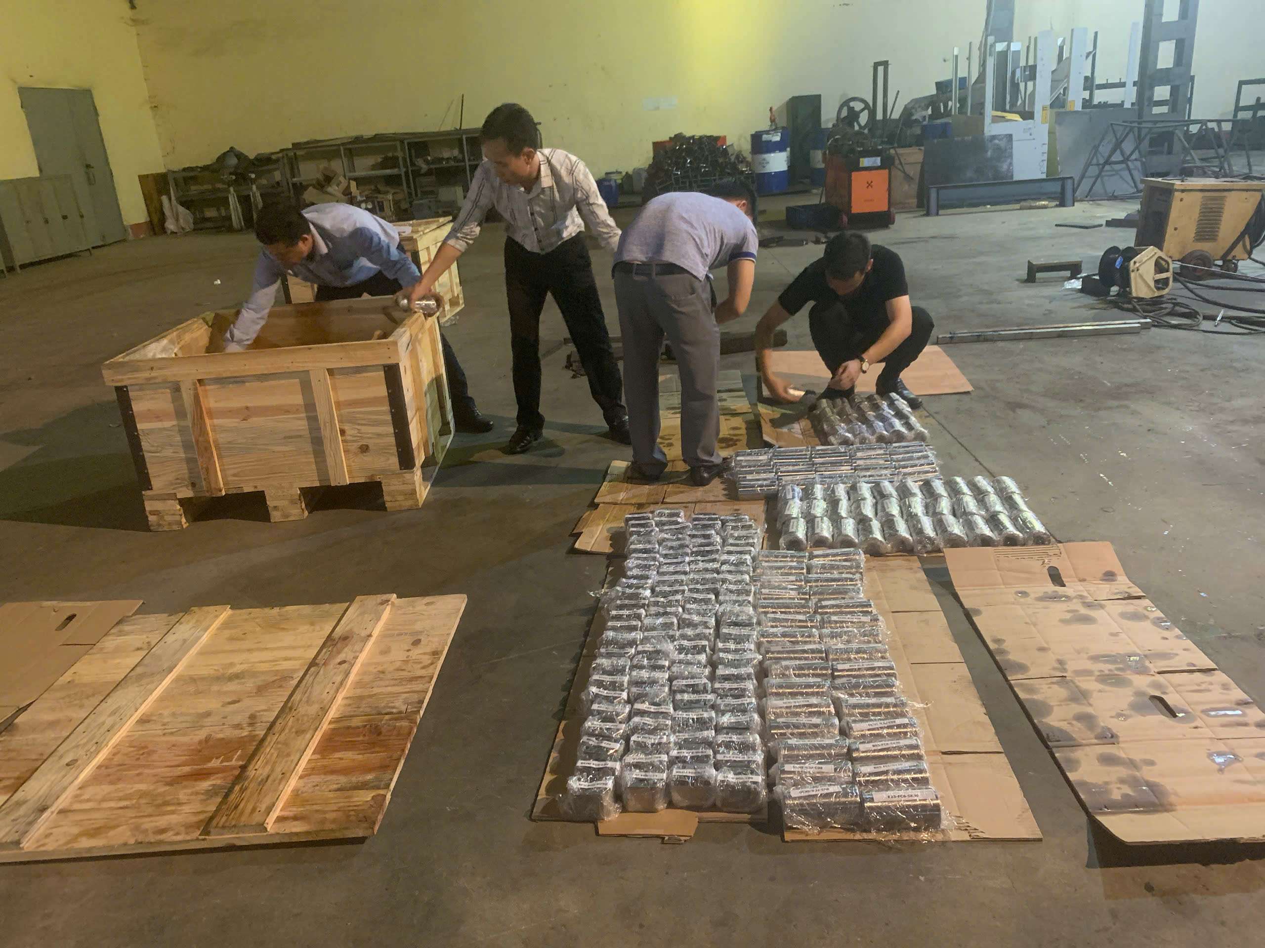 z6440213572304_1edfd3fce684a05d24a0010cae06a936 Sản phẩm gia công CNC